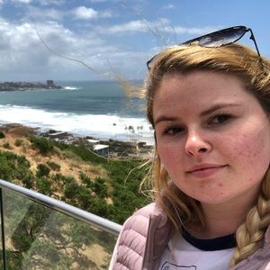 Meet your Posher, Brianna